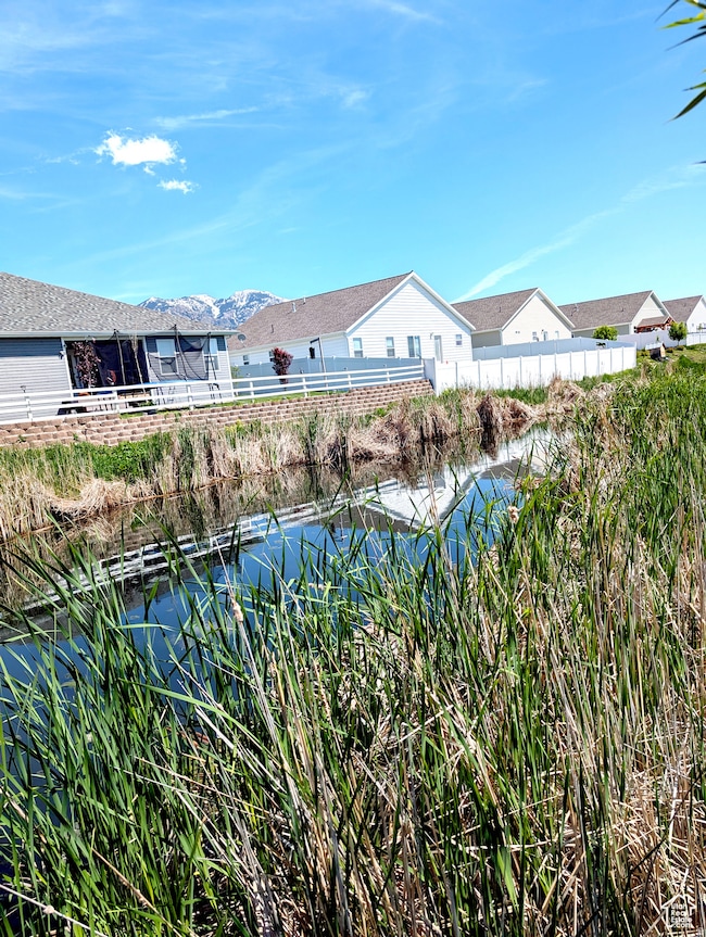 567 S Canyon unit E8, Franklin, ID 83237 - photo 6