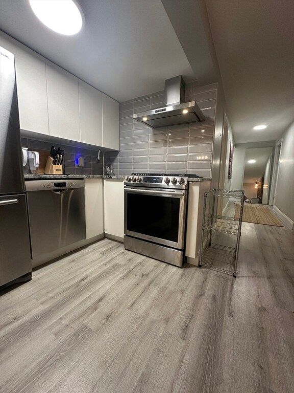 122 Trowbridge St unit 1, Cambridge, MA 02138 - photo 3