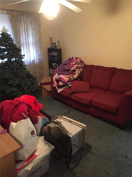 2ND FLOOR LIVING ROOM