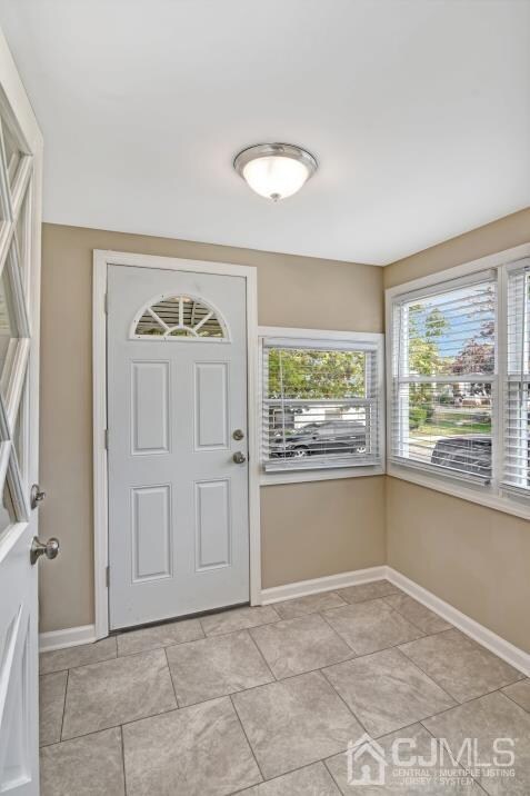 98 Longfellow St, Carteret, NJ 07008 - photo 3