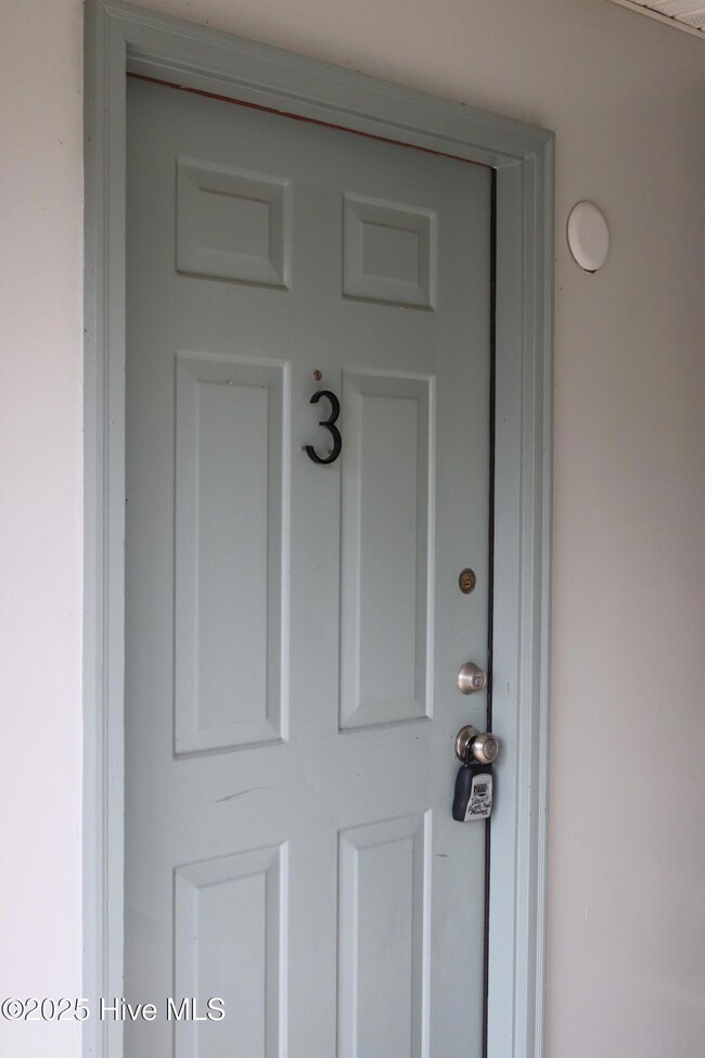 2322 Indian Dr unit A3, Jacksonville, NC 28546 - photo 2