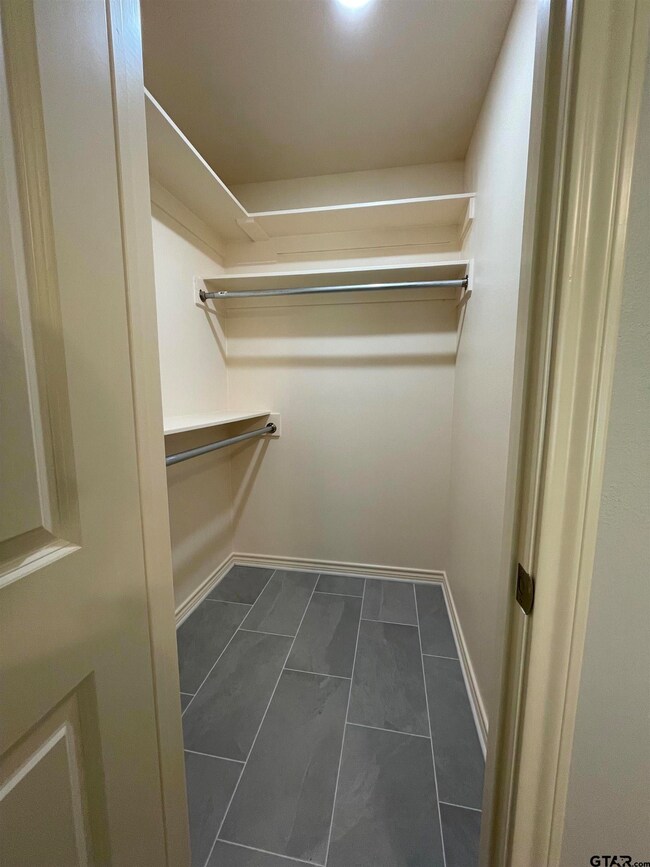 3736 Colony Park Dr, Tyler, TX 75701 - photo 5