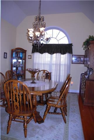 Another view of the dining room.