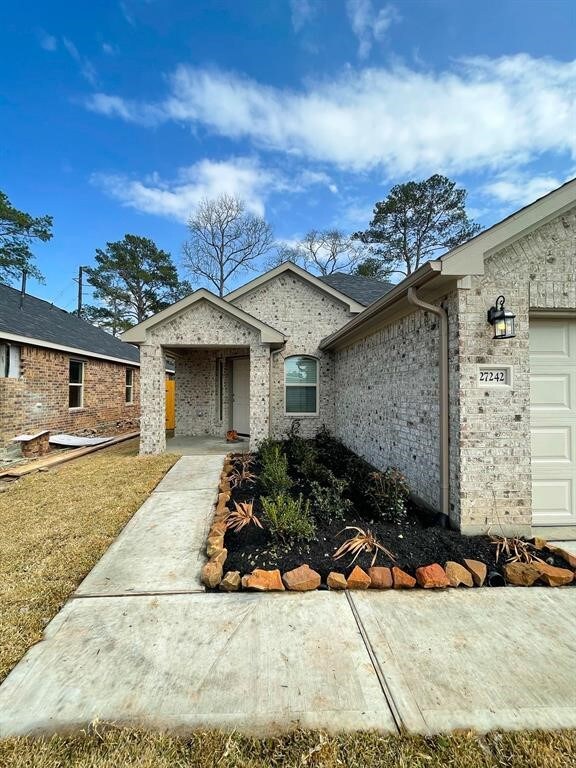 27242 Grey Fox Run, Magnolia, TX 77354 - photo 2