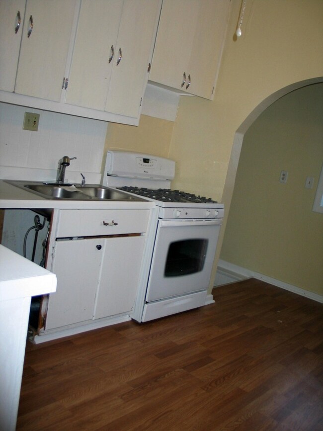 Kitchen with new floor