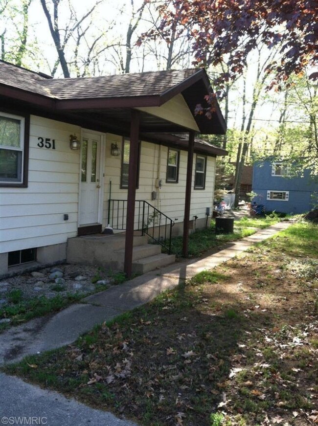 351 Harbison Dr, Bitely, MI 49309 - photo 5