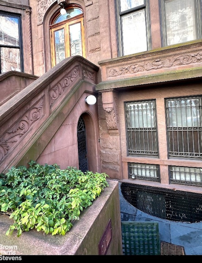 44 W 76th St unit 2, New York, NY 10023 - photo 5