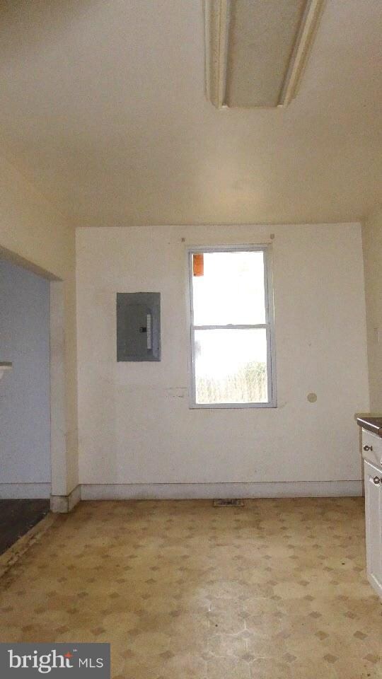 5328 Denmore Ave, Baltimore, MD 21215 - photo 7