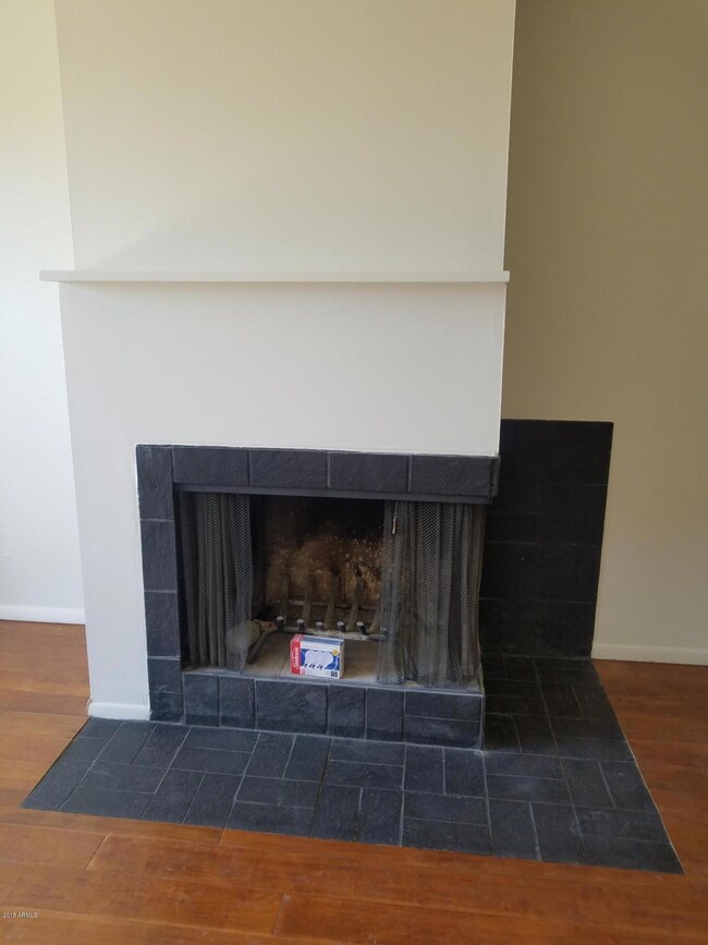 pic fireplace