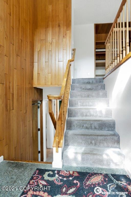 7_EntryStairway