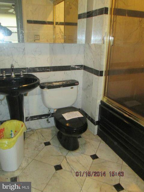 7503 Twining Ct, Hyattsville, MD 20785 - photo 5