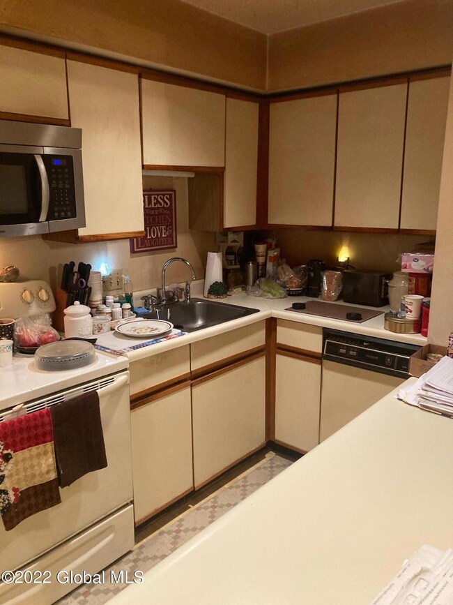 unit 20 kitchen