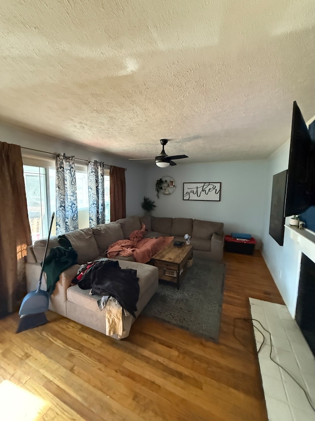 2424 W 66th St, Indianapolis, IN 46268 - photo 3