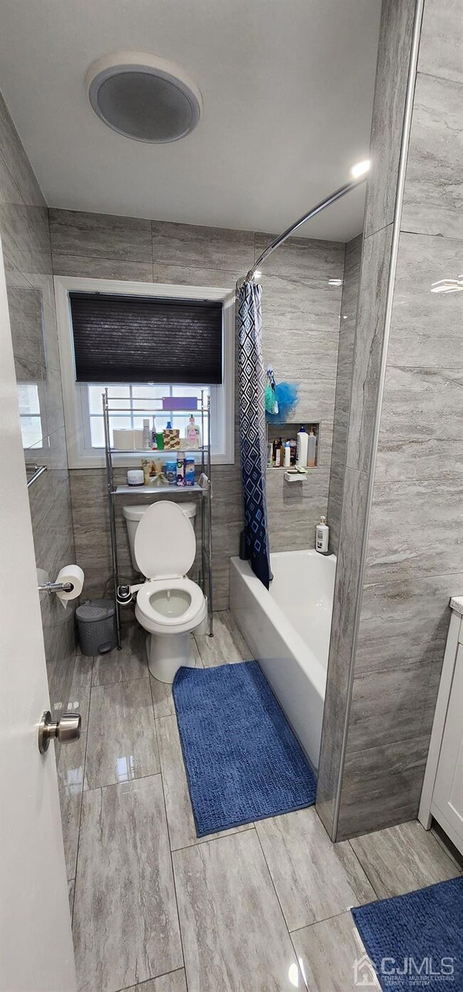 11 Lefferts St, Carteret, NJ 07008 - photo 7