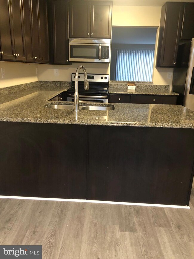 9712 Softwater Way, Columbia, MD 21046 - photo 7