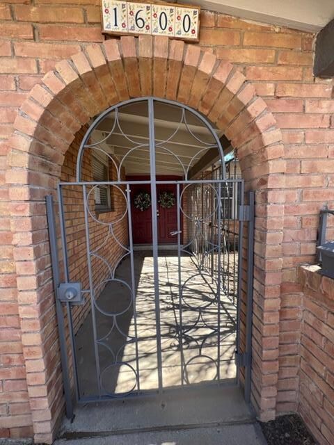 1600 Vista de Oro Dr, El Paso, TX 79935 - photo 4