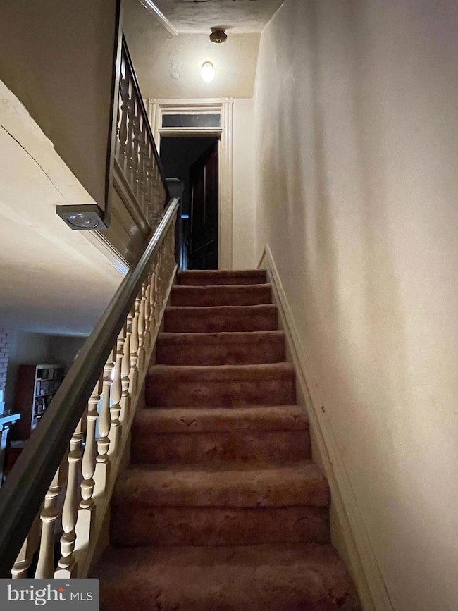 421 N 12th St, Reading, PA 19604 - photo 4