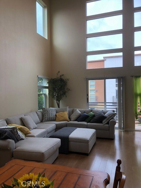 1580 W Artesia Square unit D, Gardena, CA 90248 - photo 4