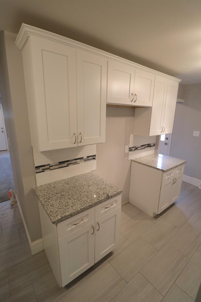 601 W 51st Place, Gary, IN 46408 - photo 5