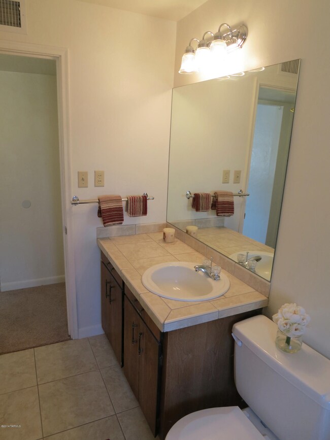 1014 E King St, Tucson, AZ 85719 - photo 6