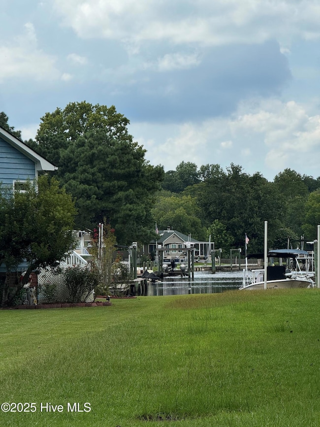 113 Channel Run Dr, New Bern, NC 28562 - photo 3
