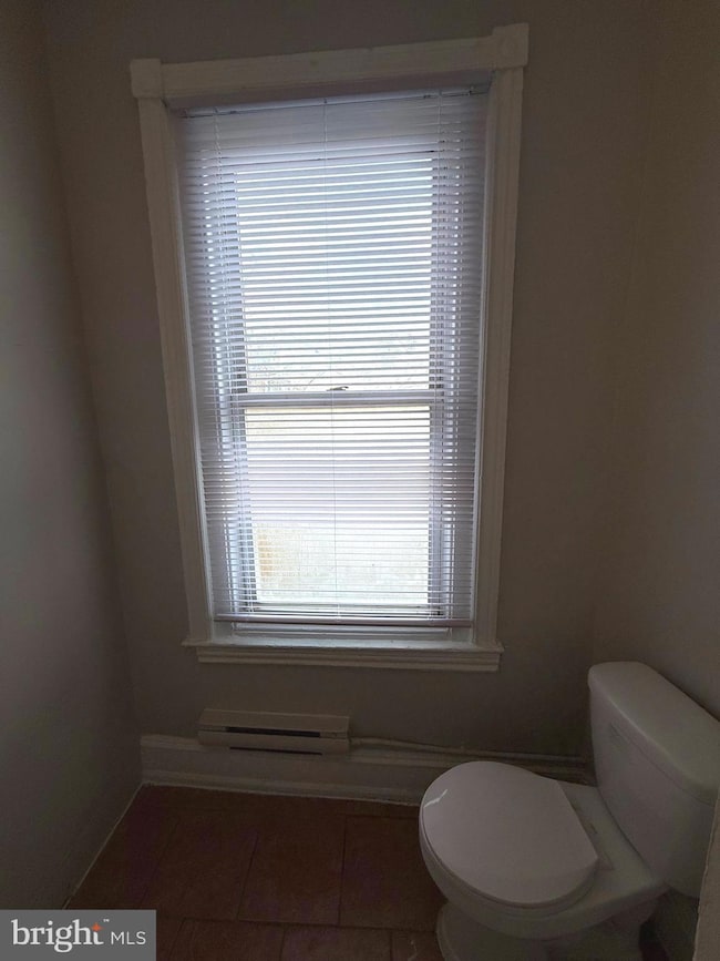 5748 Chestnut St unit C, Philadelphia, PA 19139 - photo 7