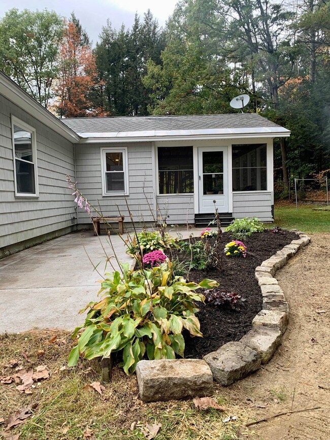 253 Hale Hill Rd, Swanzey, NH 03446 - photo 5