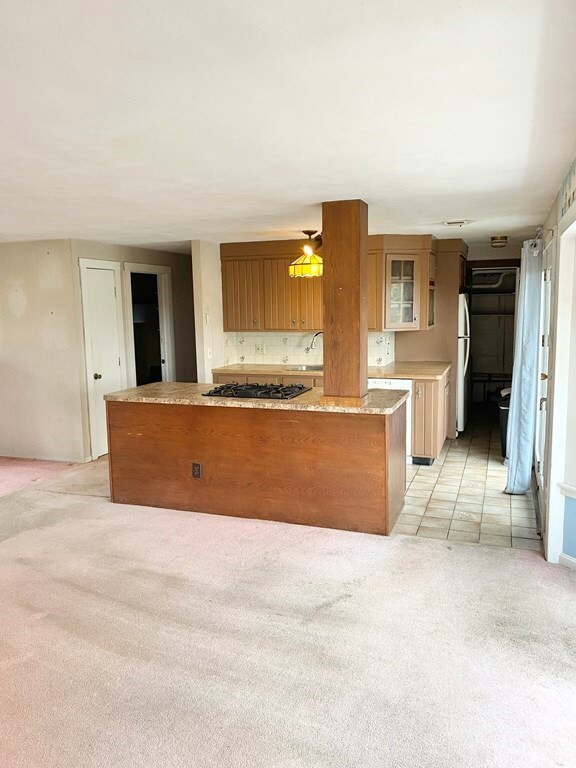 5 Seneca Cir, South Dartmouth, MA 02748 - photo 4