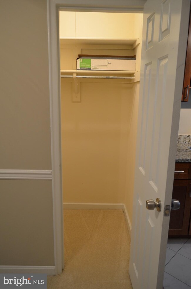 200 N George Mason Dr unit 2004, Arlington, VA 22203 - photo 6