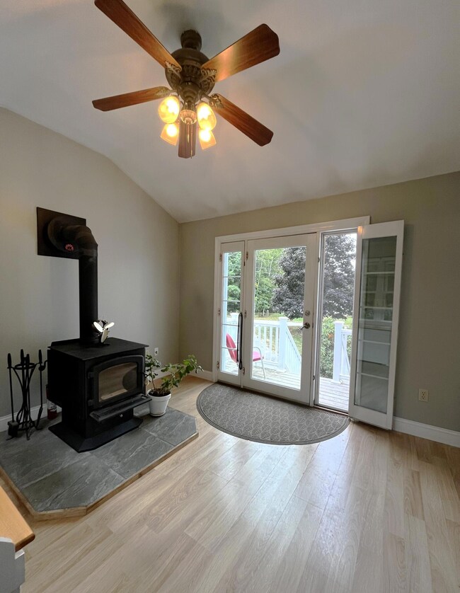 Sunroom 3 80 Fall Ridge Rd Windham