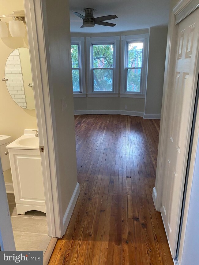 715 S Linwood Ave, Baltimore, MD 21224 - photo 5