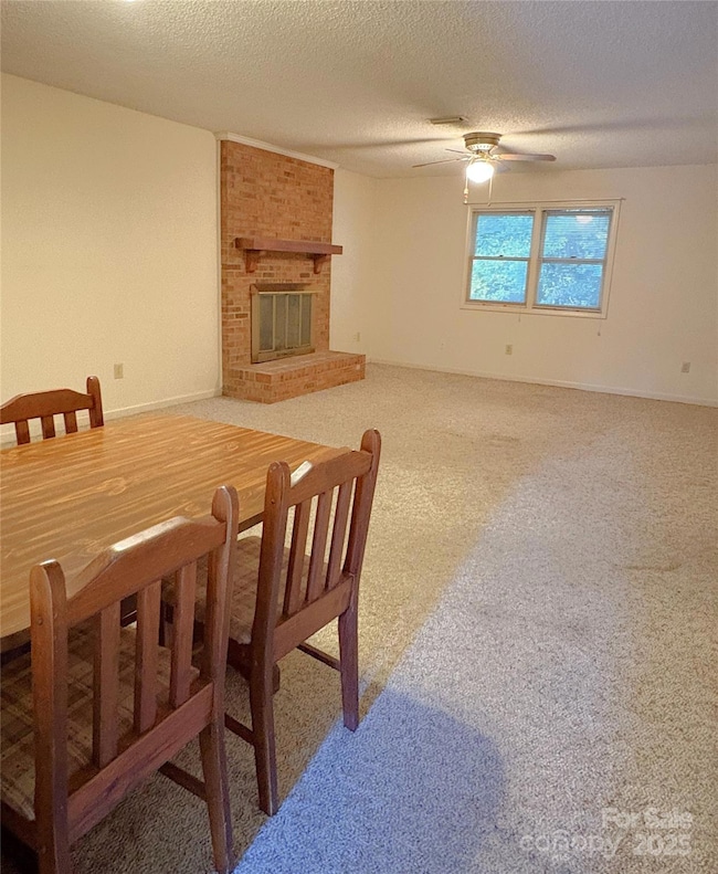 Entrance Dining-Living Room