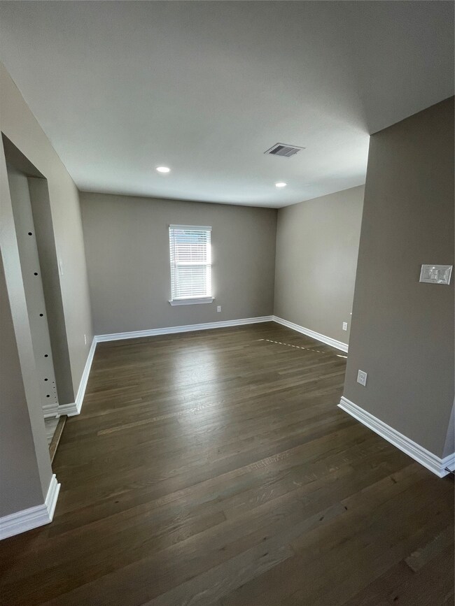 4906 Ventura Ln, Houston, TX 77021 - photo 7