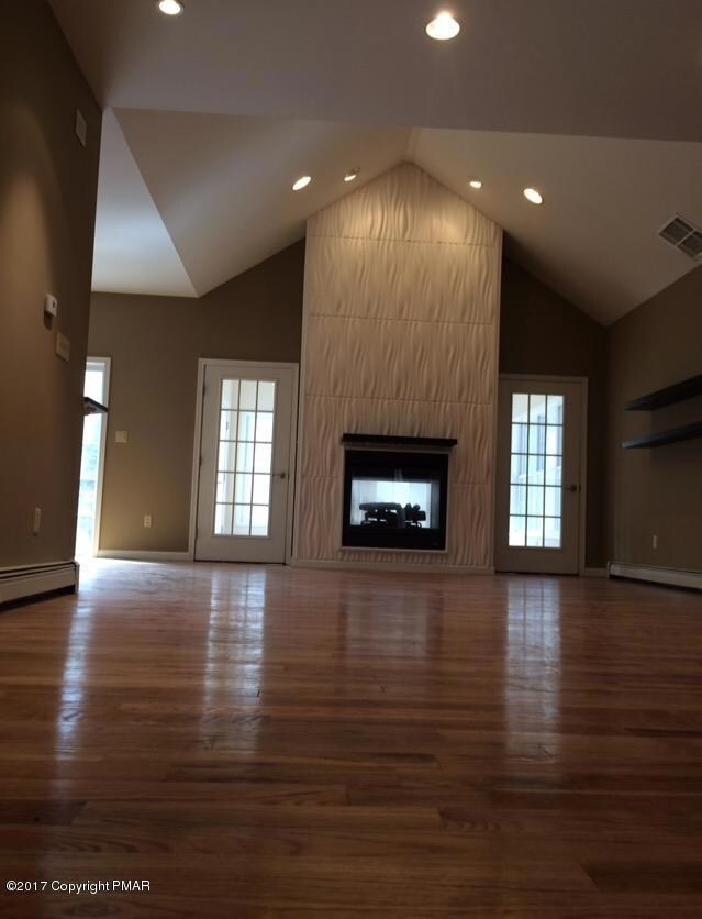 105 Stonegate Ct, Dingmans Ferry, PA 18328 - photo 3