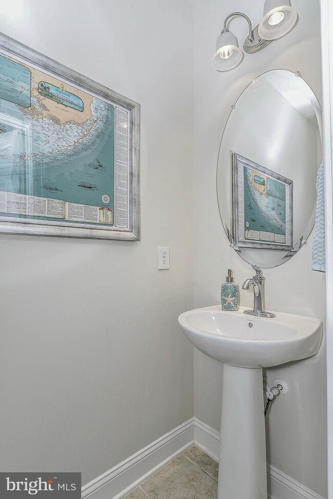 20696 Erskine Terrace, Ashburn, VA 20147 - photo 3