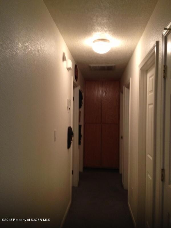 220 Valle Vista Dr, Farmington, NM 87401 - photo 6