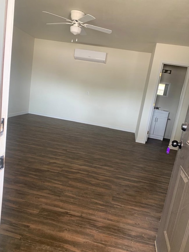 3484 Del Rio Hwy unit 2, Eagle Pass, TX 78852 - photo 4