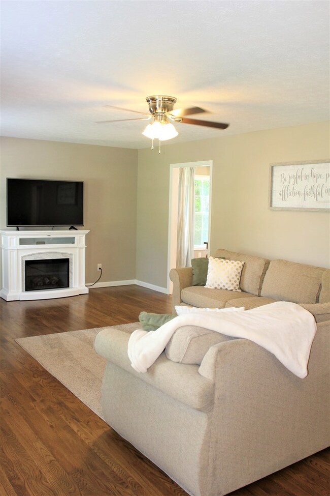 5059 Holland Ct, Cookeville, TN 38506 - photo 5