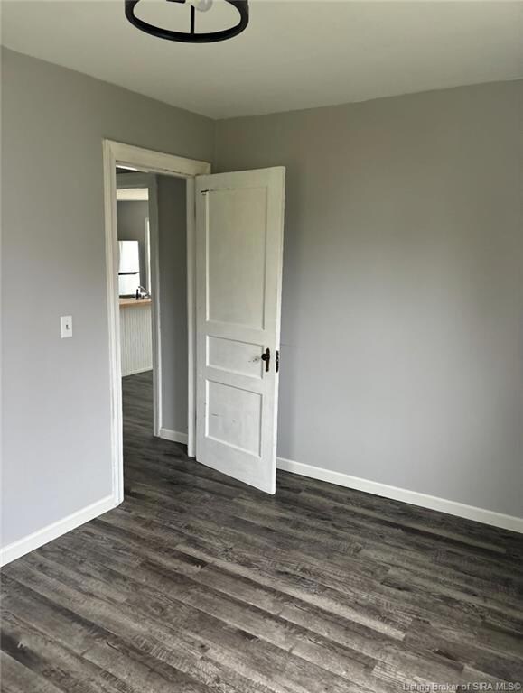 327 S 3rd St, Austin, IN 47102 - photo 5