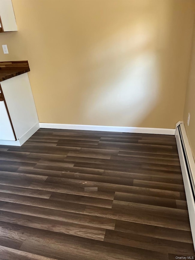 1403 Barclay Manor unit 14C, Newburgh, NY 12550 - photo 2