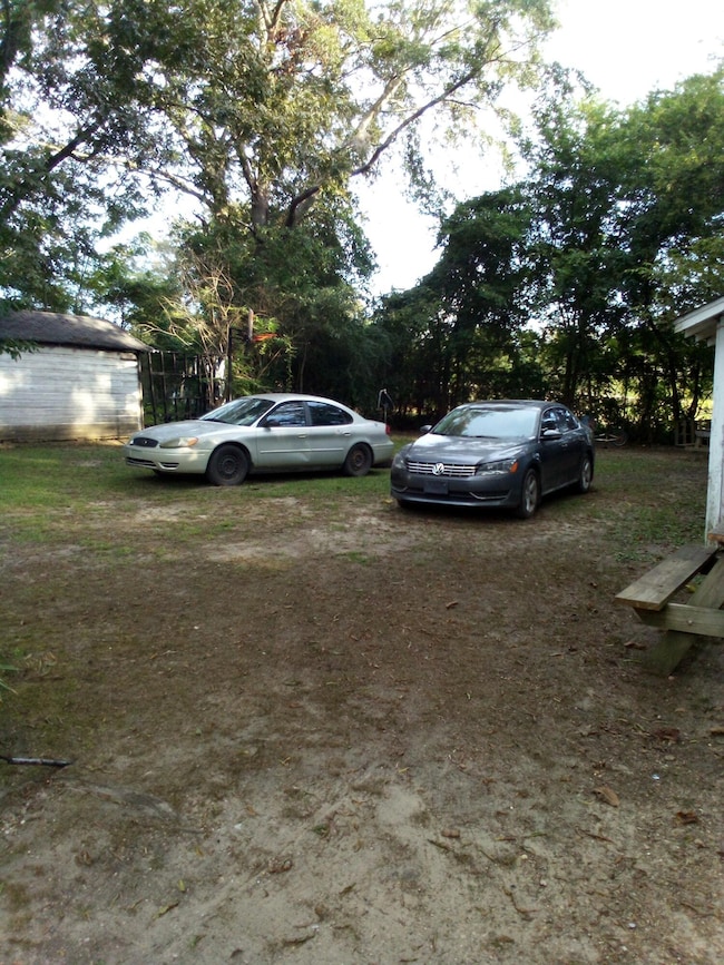 111 Highland Ave, Aberdeen, MI 39730 - photo 7