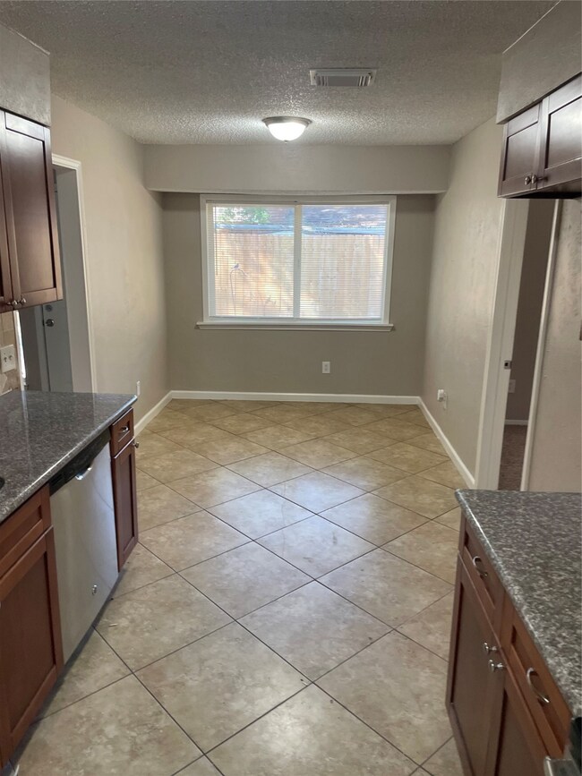 23314 Calico Corners Ln, Spring, TX 77373 - photo 5