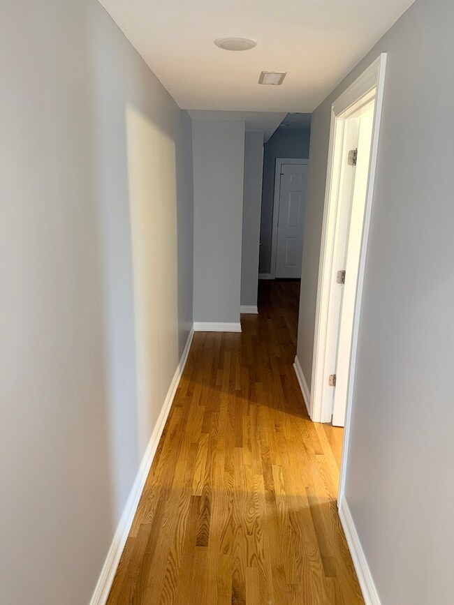 4204 N Melvina Ave unit 2, Chicago, IL 60634 - photo 4