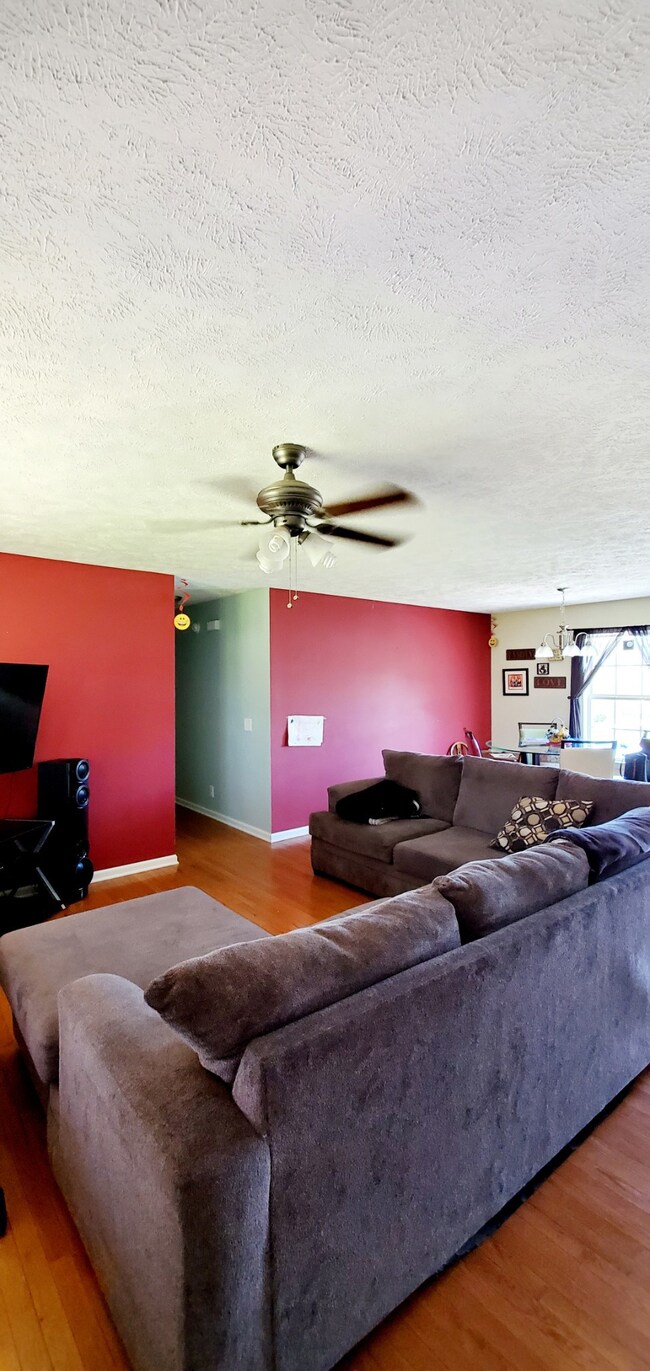 102 Sunrise Ct, Shelbyville, TN 37160 - photo 7