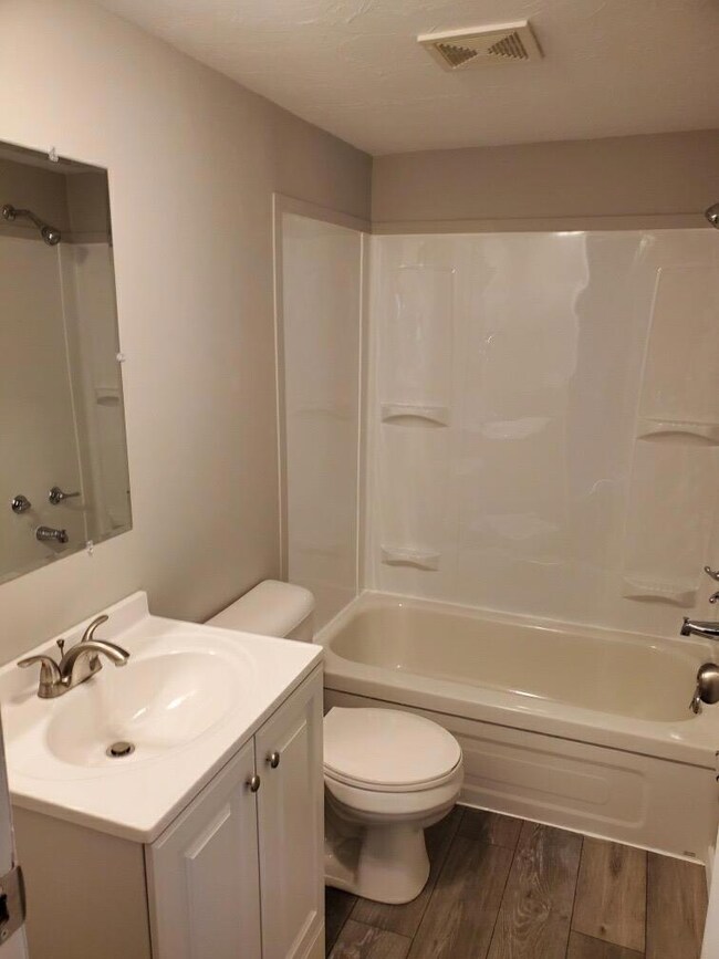 13021 N State Road 101, Sunman, IN 47041 - photo 7