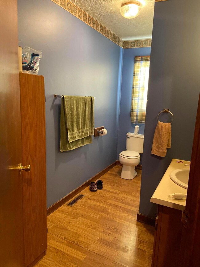 691 Grand Valley Dr, Howard, OH 43028 - photo 5