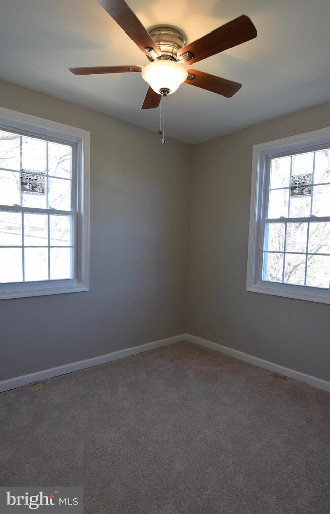 5400 Blaine St NE, Washington, DC 20019 - photo 5