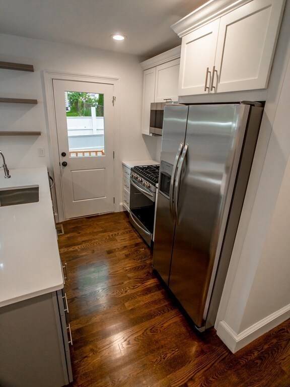 28 Leland St unit 1, Jamaica Plain, MA 02130 - photo 7
