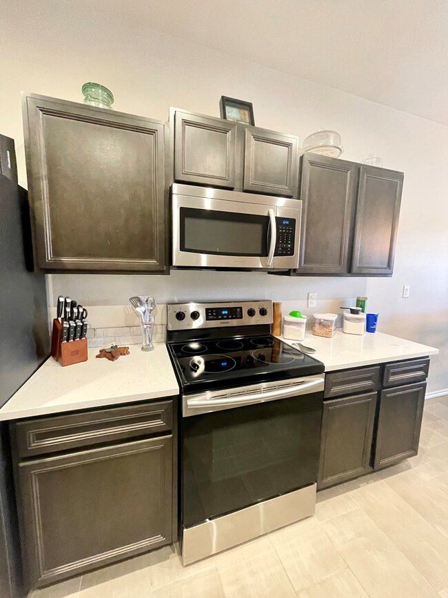 1208 E 89th St, Odessa, TX 79765 - photo 5