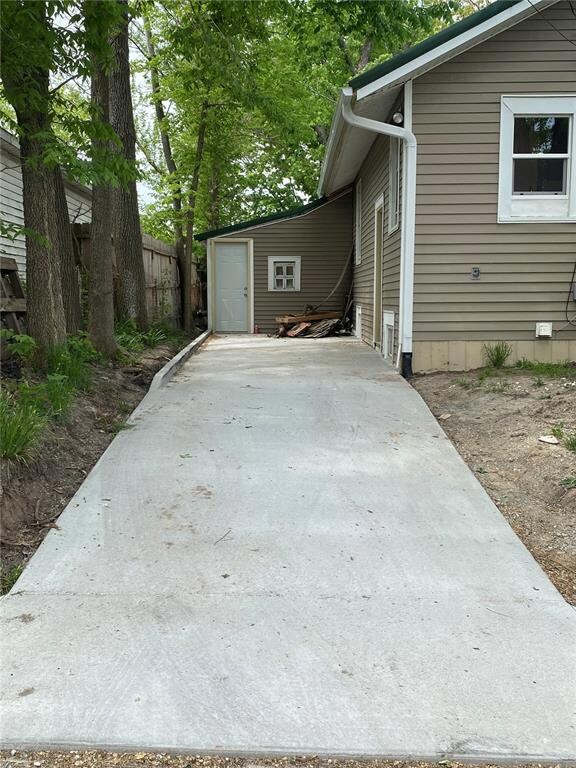 parking pad behind house - access from alley